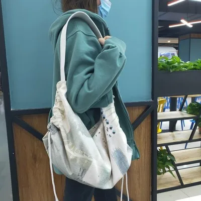 Large Capacity Printing Tote Bags for Women Shoulder Bag Designer Canvas Shopper Bag 2021 Big Wide Strap Crossbody Bag Female
Large Capacity Printing Tote Bags for Women Shoulder Bag Designer Canvas Shopper Bag 2021 Big Wide Strap Crossbody Bag Female