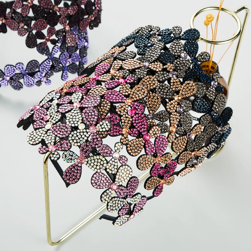 New Design Korean Multicolor Crystal Flower Head with Women's Exquisite Wide Edge Full of Rhine Stone with Women's Accessories
New Design Korean Multicolor Crystal Flower Head with Women's Exquisite Wide Edge Full of Rhine Stone with Women's Accessories