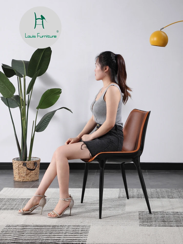 Louis Fashion Dinning Chairs Nordic family modern simple back leather minimalist fashion leisure discussion creative
Louis Fashion Dinning Chairs Nordic family modern simple back leather minimalist fashion leisure discussion creative