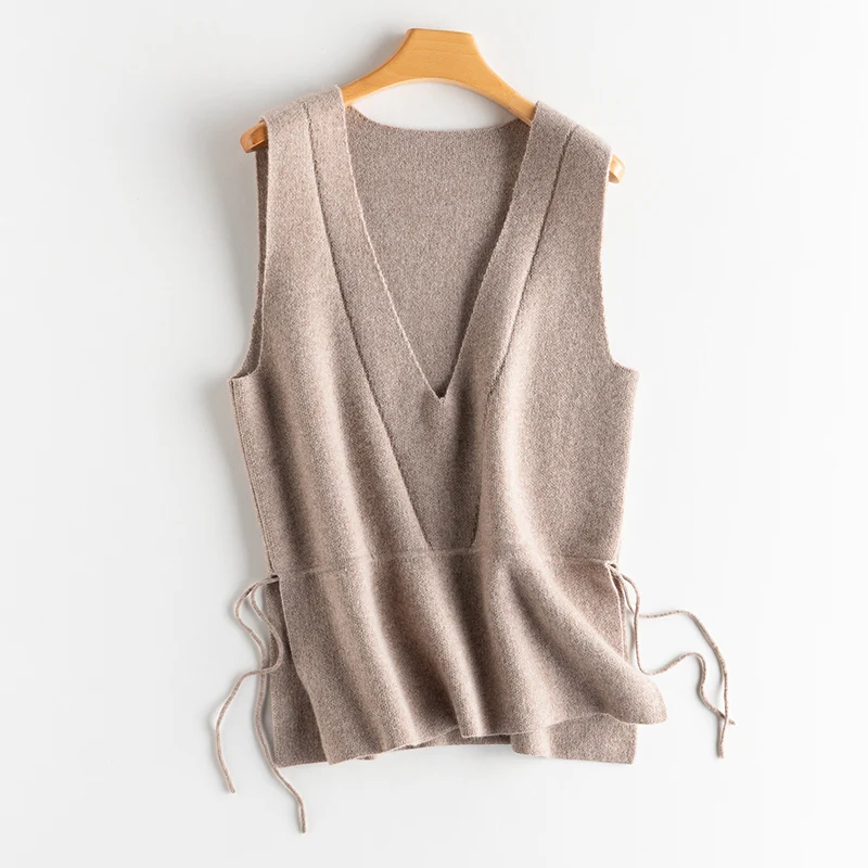 Autumn Winter 100% Wool Cashmere Knit Pullover Both Sides Split Loose Vest Sweater Female Solid Soft Sleeveless Women Waistcoat
Autumn Winter 100% Wool Cashmere Knit Pullover Both Sides Split Loose Vest Sweater Female Solid Soft Sleeveless Women Waistcoat