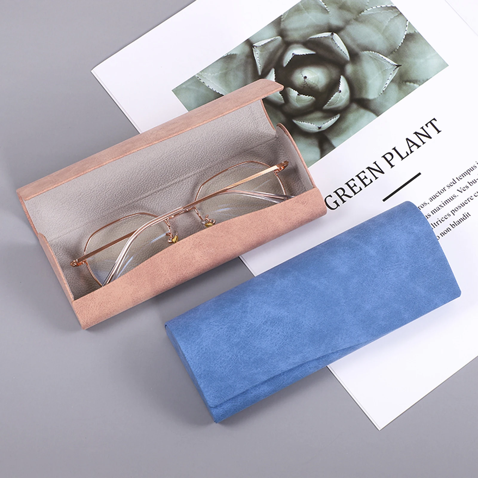 Fashion Clamshell Handmade Glasses Case 6.5 Cm PU Leather Surface Not Fade Anti-lost Optical Myopia Women Girl Glasses Container
Fashion Clamshell Handmade Glasses Case 6.5 Cm PU Leather Surface Not Fade Anti-lost Optical Myopia Women Girl Glasses Container