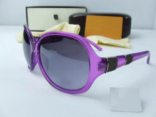 2021 Unisex New Style Women Luxury Sunglasses Designer Brand Women Sunglasses Men Fashion Trend Vintage Sunglasses With Box
2021 Unisex New Style Women Luxury Sunglasses Designer Brand Women Sunglasses Men Fashion Trend Vintage Sunglasses With Box