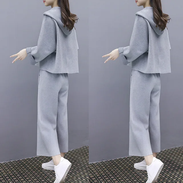 Rlyaeiz Fashion 2 Piece Set Women Sporting Suits 2019 Autumn Loose Woolen Hoodies + Wide Leg Pants Brand Set Woman Tracksuit
Rlyaeiz Fashion 2 Piece Set Women Sporting Suits 2019 Autumn Loose Woolen Hoodies + Wide Leg Pants Brand Set Woman Tracksuit