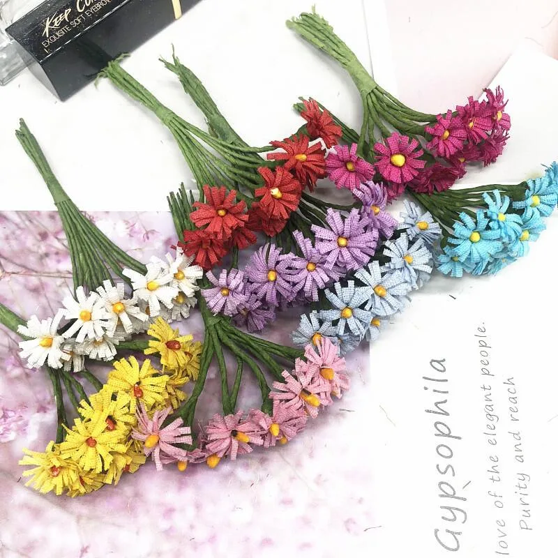 HINDJEF 10 PCS/artificial small Daisy bouquet wedding home decoration DIY garlands gift box collage decoration simulation flower
HINDJEF 10 PCS/artificial small Daisy bouquet wedding home decoration DIY garlands gift box collage decoration simulation flower