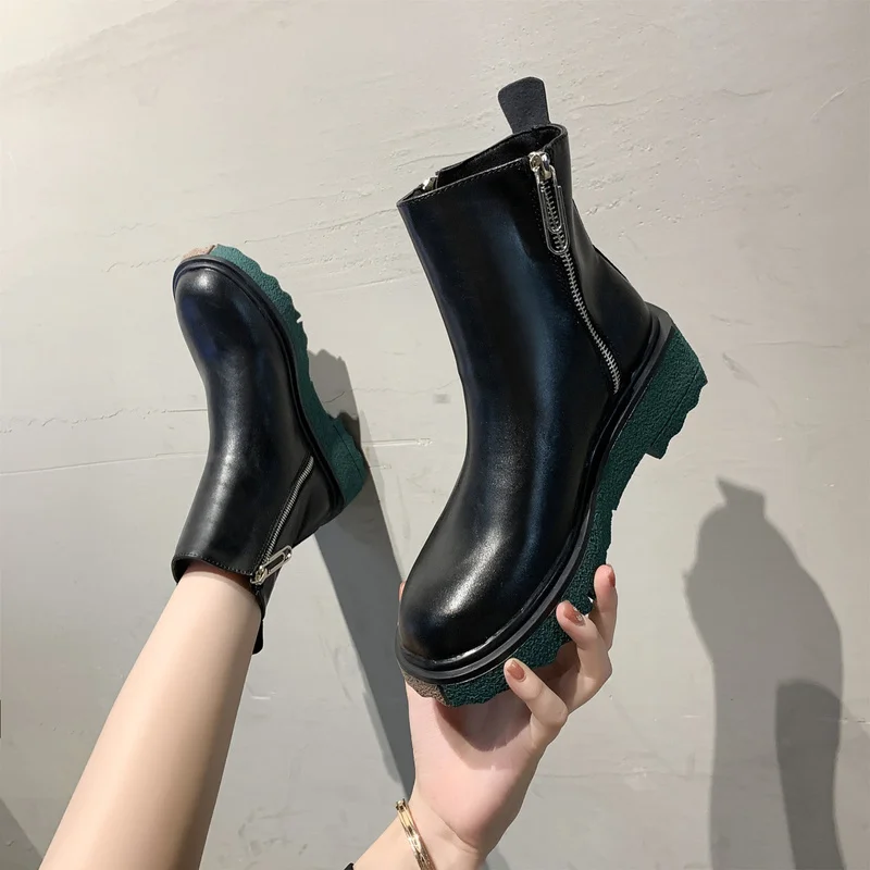 Женские ботильоны из коровьей кожи, без застежки, с круглым носком, на среднем квадратном каблуке, короткие зимние ботинки, Осень-зима 2021
Женские ботильоны из коровьей кожи, без застежки, с круглым носком, на среднем квадратном каблуке, короткие зимние ботинки, Осень-зима 2021