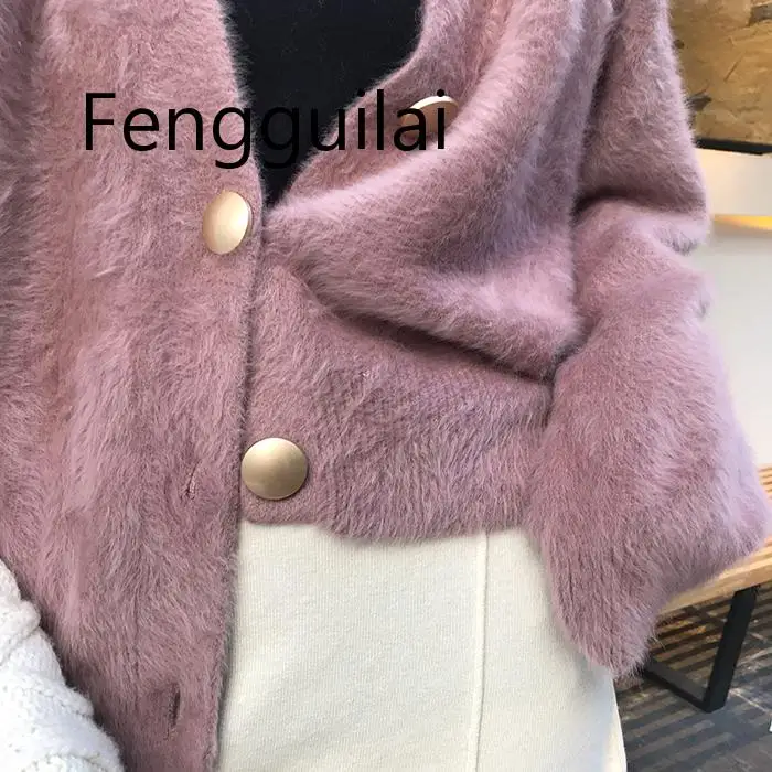 FENGGUILAI Women Autumn Winter Mink Velvet White Sweater Coat Long Sleeve Knitted Cardigan V-neck Casual Plus Size Truien Dames 
FENGGUILAI Women Autumn Winter Mink Velvet White Sweater Coat Long Sleeve Knitted Cardigan V-neck Casual Plus Size Truien Dames