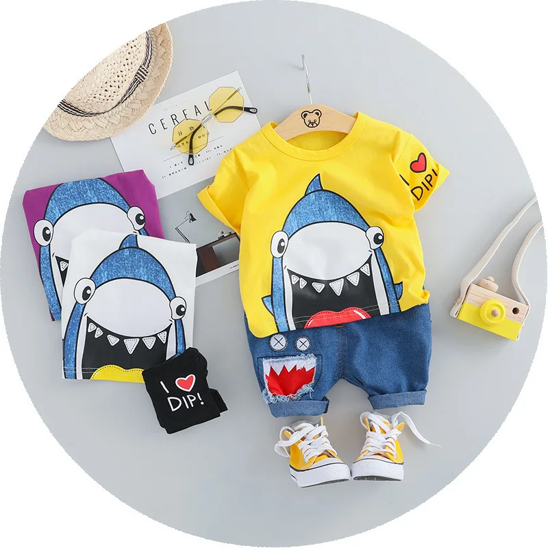 Summer handsome boy shark cute cartoon short-sleeved denim shorts suit kids girls casual wear
Summer handsome boy shark cute cartoon short-sleeved denim shorts suit kids girls casual wear