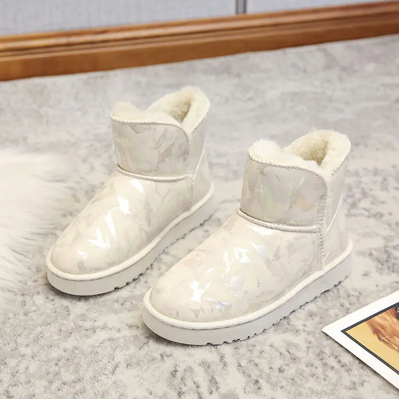 Shoes Woman Snow Boots Women's Winter Cotton-padded Shoes with Velvet Thick Warm Fashion Plush Velvet Luxury White Pink Black
Shoes Woman Snow Boots Women's Winter Cotton-padded Shoes with Velvet Thick Warm Fashion Plush Velvet Luxury White Pink Black
