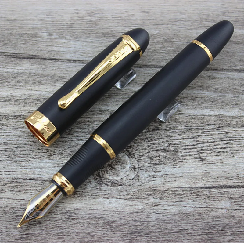 2021 new X450 FROSTED BLACK AND GOLDEN 0.7mm BROAD NIB FOUNTAIN PEN JINHAO 450 
2021 new X450 FROSTED BLACK AND GOLDEN 0.7mm BROAD NIB FOUNTAIN PEN JINHAO 450