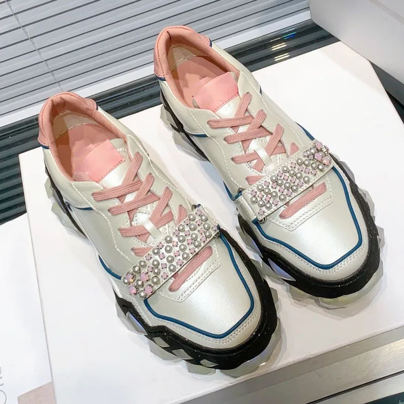 2021 High Quality Brand Sneakers For Women CRYSTAL Sport Fashion Female Lace Up Desginer Sneaker Luxury Shoes
2021 High Quality Brand Sneakers For Women CRYSTAL Sport Fashion Female Lace Up Desginer Sneaker Luxury Shoes