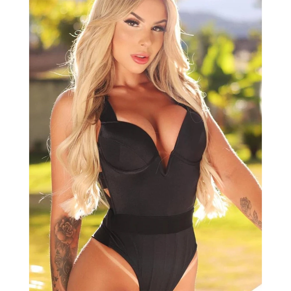 2021 New Sexy One Piece Swimsuit Solid Stripe Swimwear Women Swimsuits Bathing Suit V-Neck Backless Beach Wear Monokini
2021 New Sexy One Piece Swimsuit Solid Stripe Swimwear Women Swimsuits Bathing Suit V-Neck Backless Beach Wear Monokini