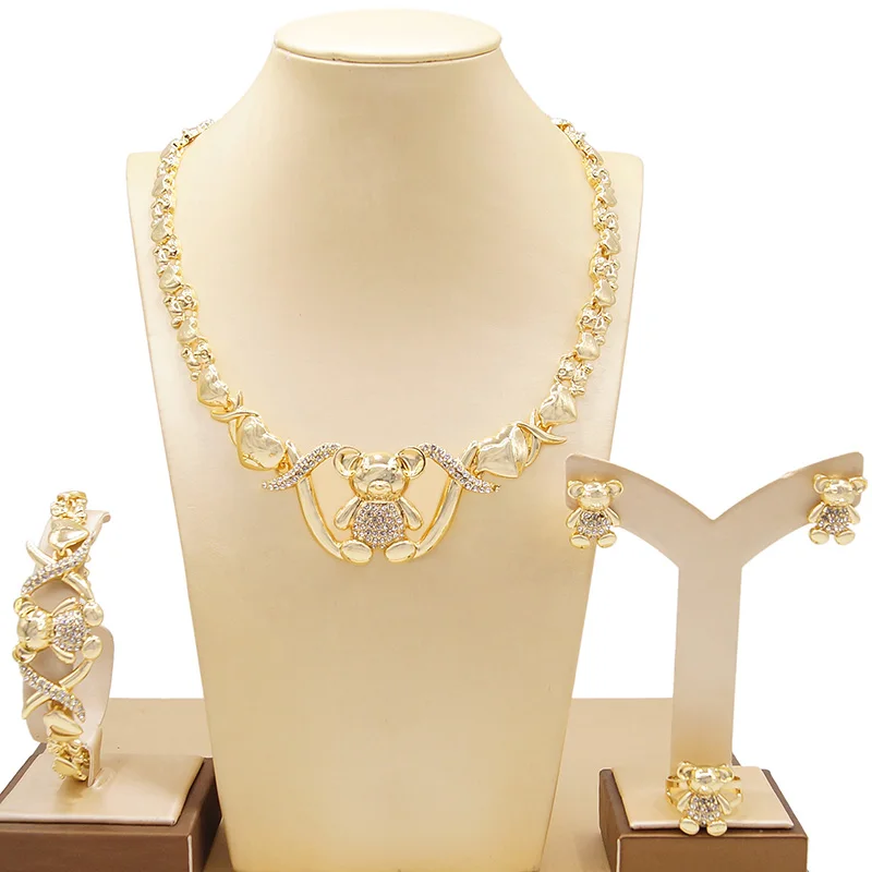 Latest High Quality Gold Plated New Wedding Crystal Fashion Bridal Women Party Jewelry Set
Latest High Quality Gold Plated New Wedding Crystal Fashion Bridal Women Party Jewelry Set