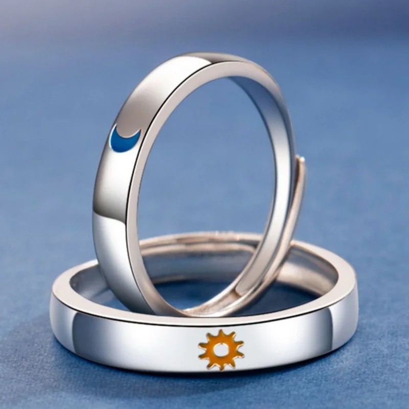 2 Pcs Sun Moon Matching Couple Friendship Lover Adjustable Rings Set Minimalist Engagement Wedding Rings Lovers Kit Jewelry
2 Pcs Sun Moon Matching Couple Friendship Lover Adjustable Rings Set Minimalist Engagement Wedding Rings Lovers Kit Jewelry