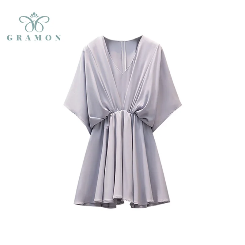 Women V-Neck Shirt Dress 2021 Summer Plus Size Mini Batwing Sleeve Korean Female Solid Color Pleats Gentle Short Vestidos
Women V-Neck Shirt Dress 2021 Summer Plus Size Mini Batwing Sleeve Korean Female Solid Color Pleats Gentle Short Vestidos