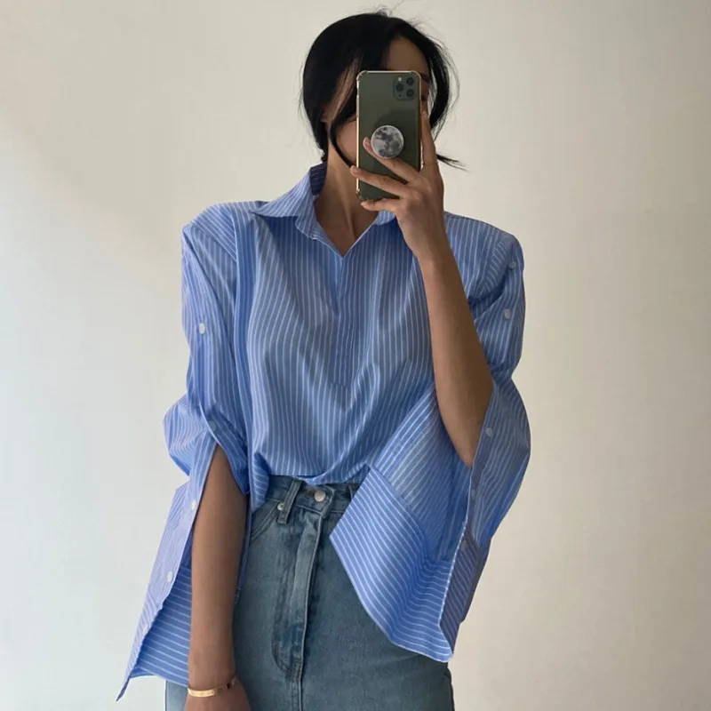 Shirt Spring 2021 New Fashion Design Sense Niche Outdoor Wear Temperament Back Slit Long Sleeve All-Matching Striped Shirt for
Shirt Spring 2021 New Fashion Design Sense Niche Outdoor Wear Temperament Back Slit Long Sleeve All-Matching Striped Shirt for