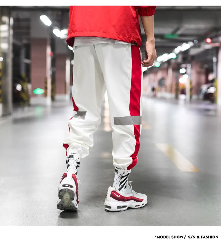 Men Streetwear Reflective Joggers Pants 2020 Man Korean Fashion Hip Hop Sweatpants Couple Side Striped streetwear men
Men Streetwear Reflective Joggers Pants 2020 Man Korean Fashion Hip Hop Sweatpants Couple Side Striped streetwear men
