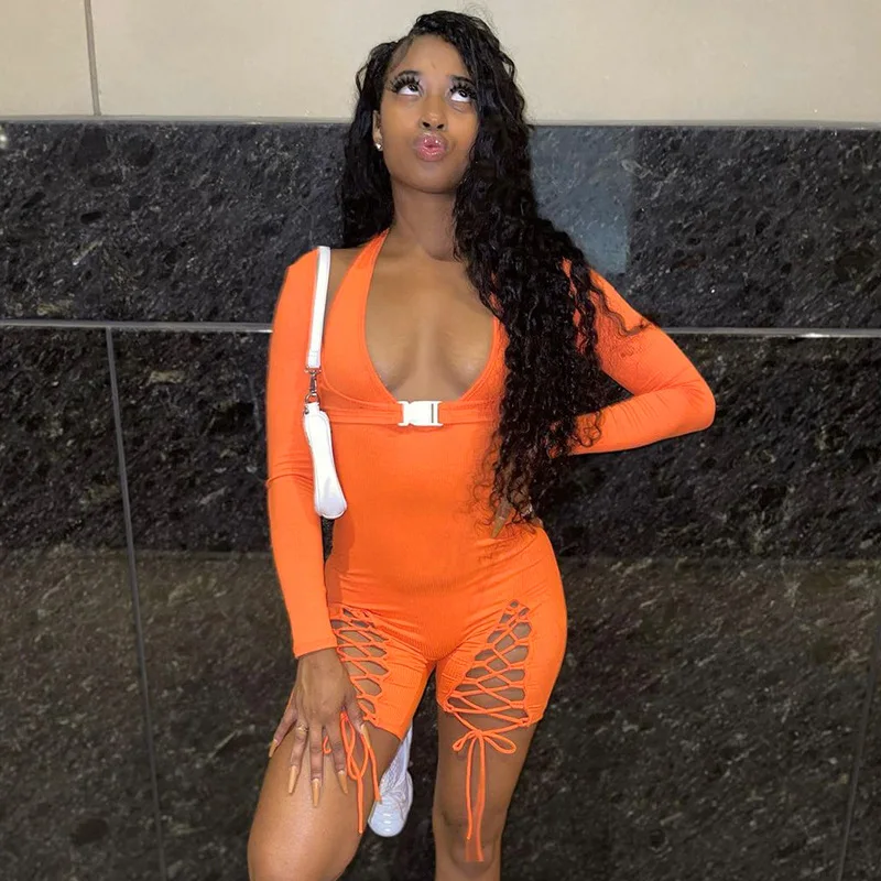 DSMTRC Women Autumn 2021 Fashion Halter Long Sleeve Cut Out Bandage One Piece Overalls Solid Knitted Women's Playsuit Streetwear
DSMTRC Women Autumn 2021 Fashion Halter Long Sleeve Cut Out Bandage One Piece Overalls Solid Knitted Women's Playsuit Streetwear