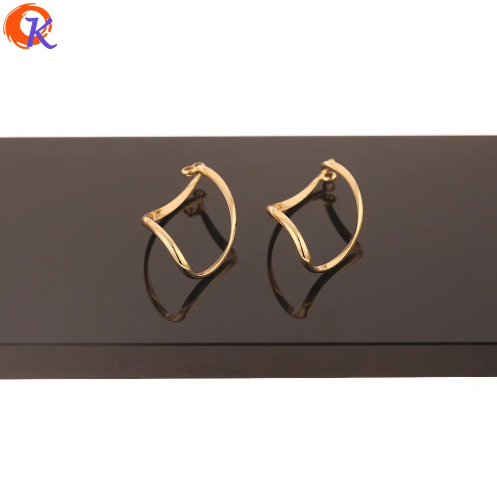 Cordial Design 30Pcs 18*43MM Jewelry Accessories/DIY Connectors/Genuine Gold Plating/Jewelry Making/Hand Made/Earring Findings
Cordial Design 30Pcs 18*43MM Jewelry Accessories/DIY Connectors/Genuine Gold Plating/Jewelry Making/Hand Made/Earring Findings
