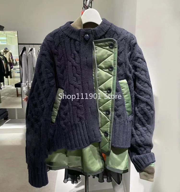High Quality Autumn and Winter New Style Knitted Stitching Jacket Sweater Two-piece Zipper Jacket Women
High Quality Autumn and Winter New Style Knitted Stitching Jacket Sweater Two-piece Zipper Jacket Women