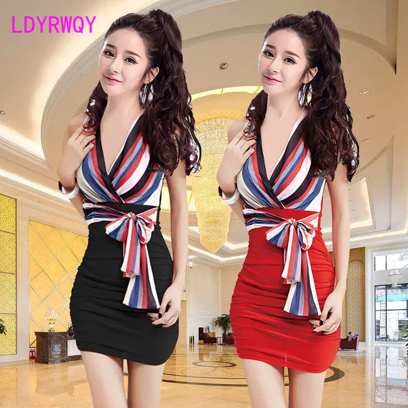Nightclub Women's 2021 Summer New V-neck, Low-Cut, Belly, Thin, and Buttock Dress Technician
Nightclub Women's 2021 Summer New V-neck, Low-Cut, Belly, Thin, and Buttock Dress Technician