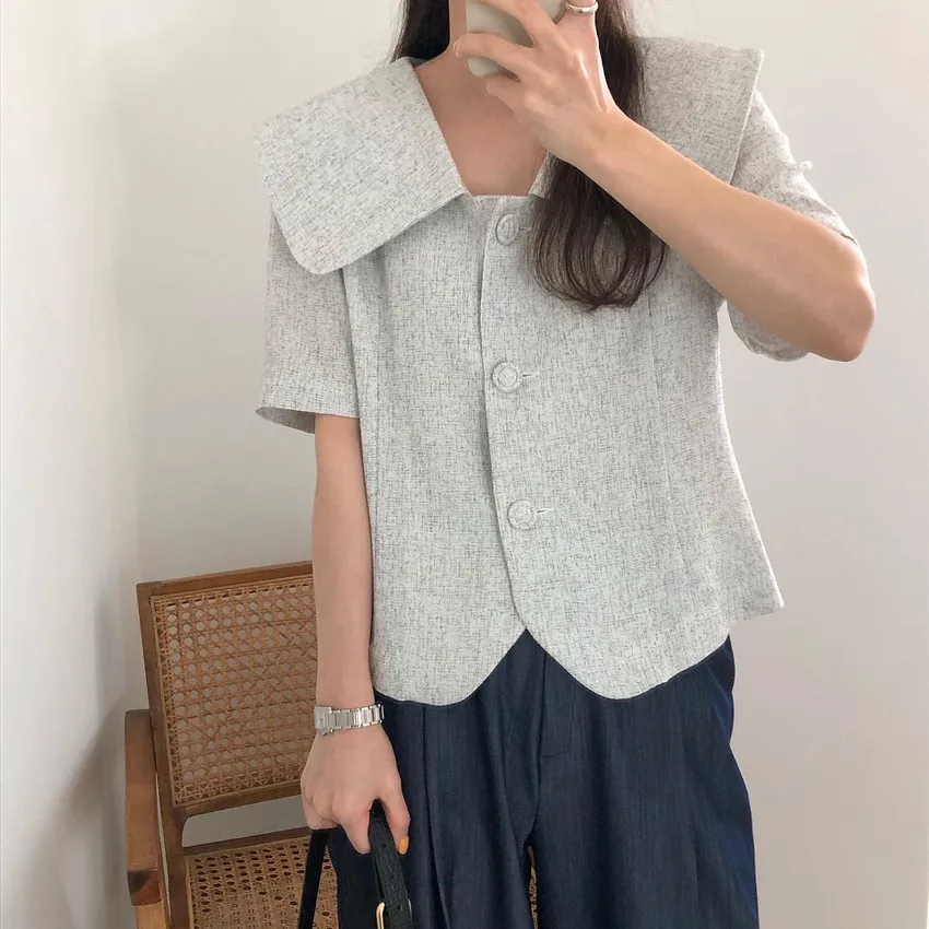 HziriP High Waist New Arrival Femme Chic Short Jackets 2021 Peter Pan Collar Summer Short Sleeves Gentle Hot Streetwear Blazers
HziriP High Waist New Arrival Femme Chic Short Jackets 2021 Peter Pan Collar Summer Short Sleeves Gentle Hot Streetwear Blazers
