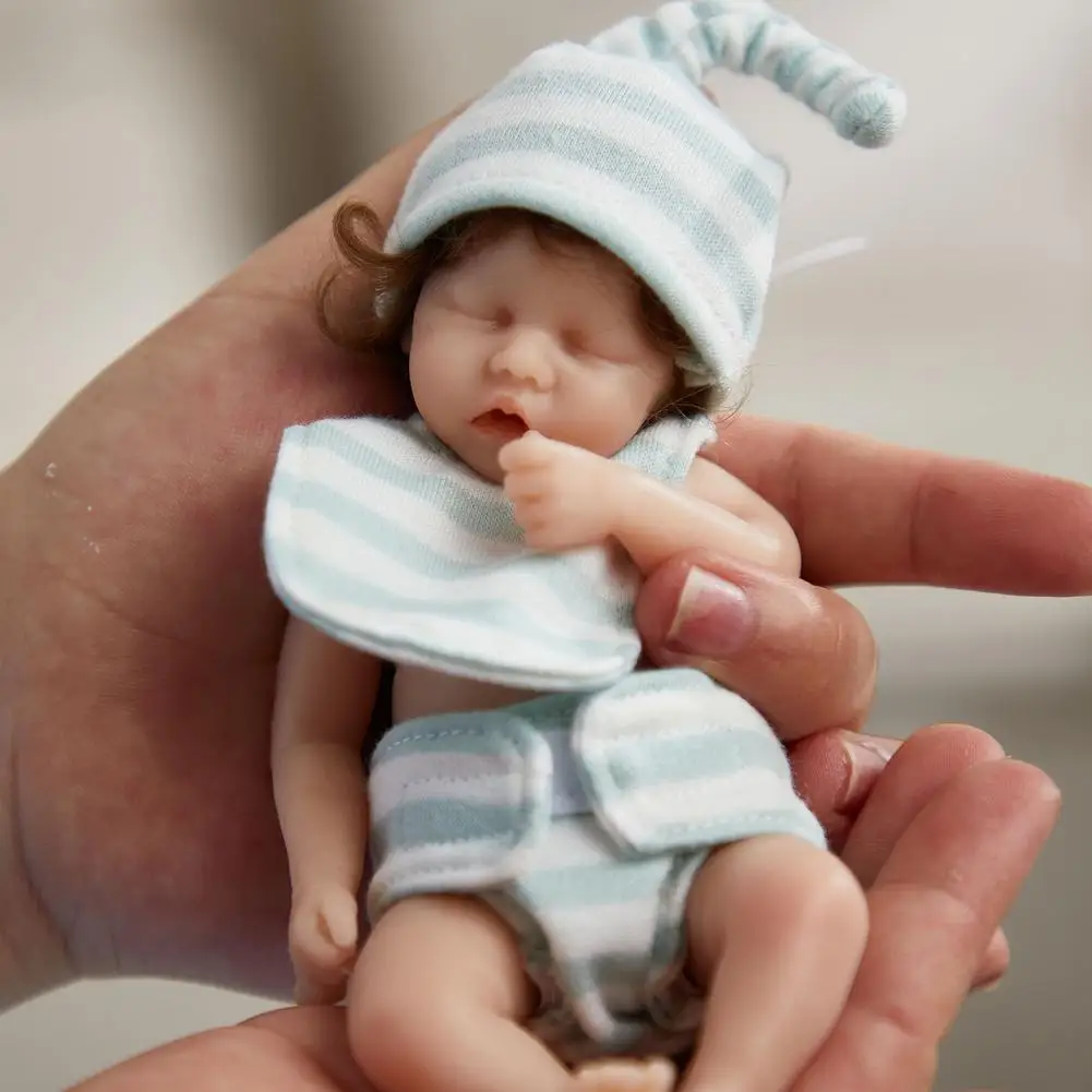 6inch 15cm Mini Reborns Doll Baby Girl Doll Full Body Silicone Realistic Newborn Baby Doll with Clothes Gift for Kids 2022 New
6inch 15cm Mini Reborns Doll Baby Girl Doll Full Body Silicone Realistic Newborn Baby Doll with Clothes Gift for Kids 2022 New