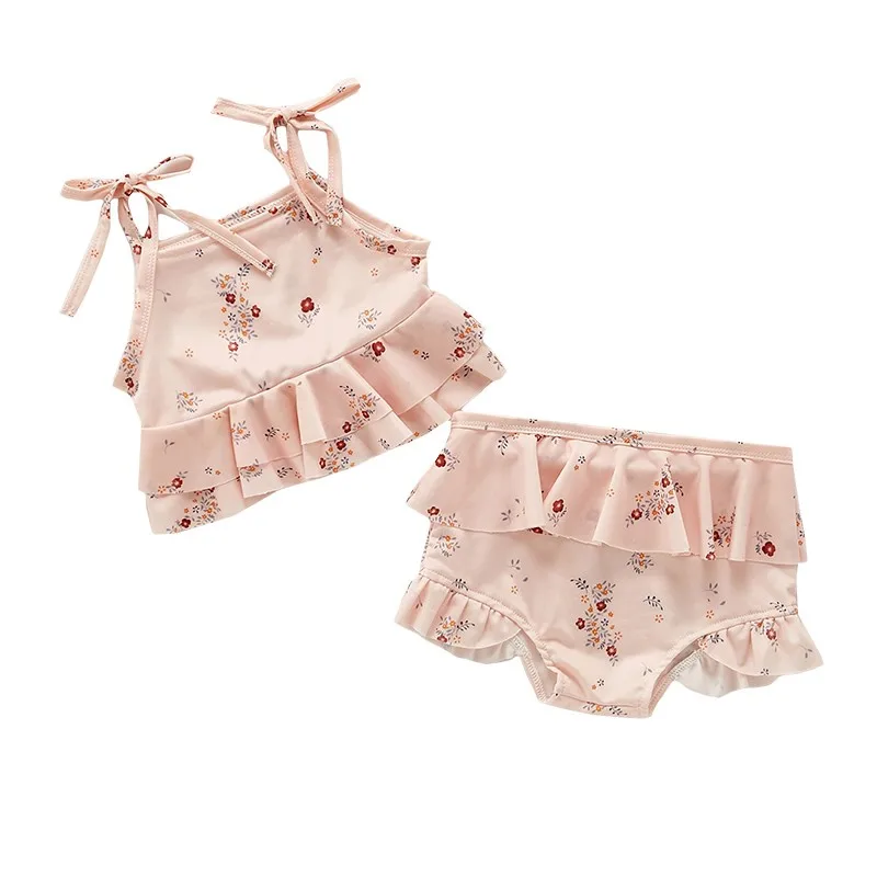 Brand Children's Summer New Baby Suit Cute Print Girl Suspender Skirt Ruffle Shorts Two Piece Set
Brand Children's Summer New Baby Suit Cute Print Girl Suspender Skirt Ruffle Shorts Two Piece Set