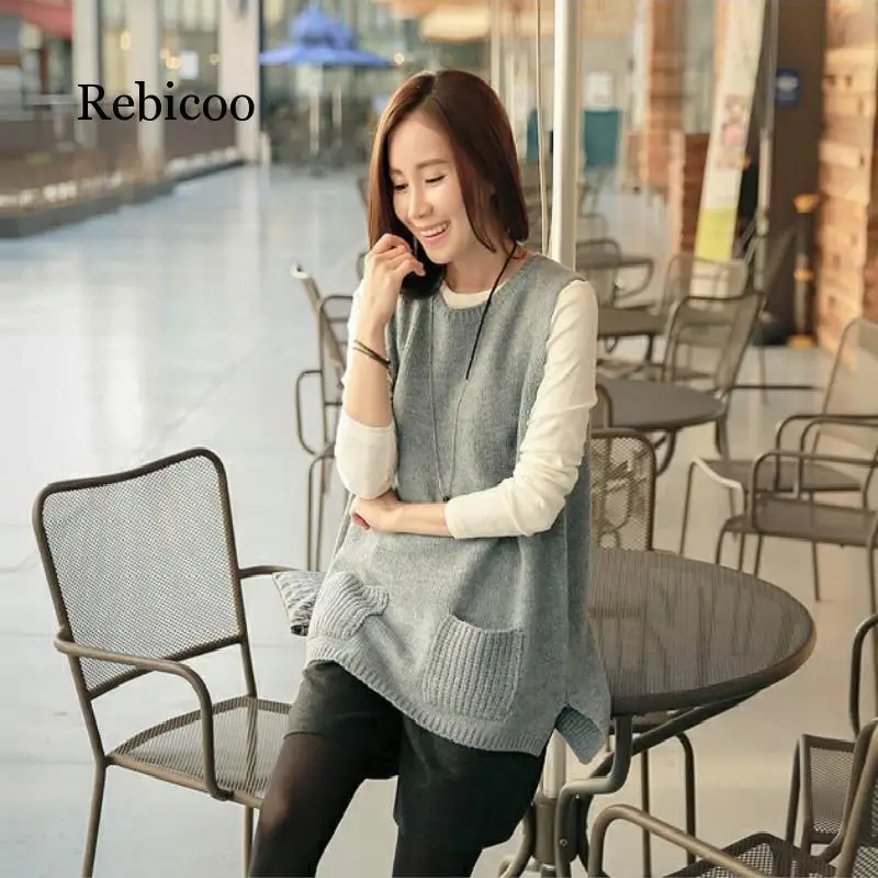 2019 spring and autumn Korean version of knitted women's sweater vest loose hooded sweater knitted split vest
2019 spring and autumn Korean version of knitted women's sweater vest loose hooded sweater knitted split vest