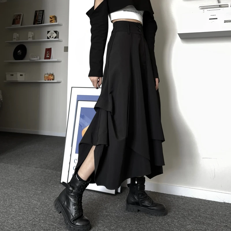 Japanese street style irregular high waist pleated skirt female black Harajuku punk tooling skirt 2021 new retro long
Japanese street style irregular high waist pleated skirt female black Harajuku punk tooling skirt 2021 new retro long