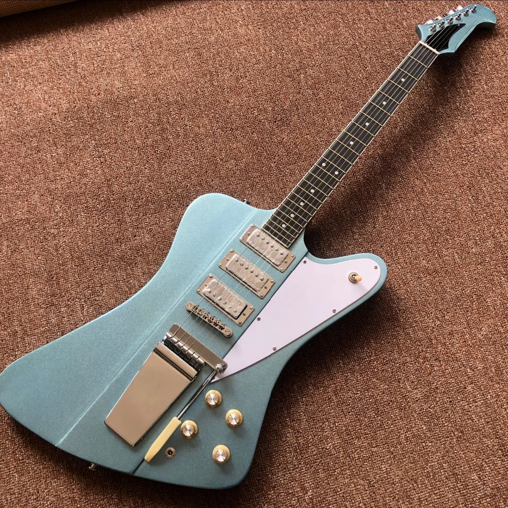 Custom shop.Electric Guitar with Long Verson Maestro Vibrola,Ebony fingerboard,6 stings blue guitarr.real photo 
Custom shop.Electric Guitar with Long Verson Maestro Vibrola,Ebony fingerboard,6 stings blue guitarr.real photo