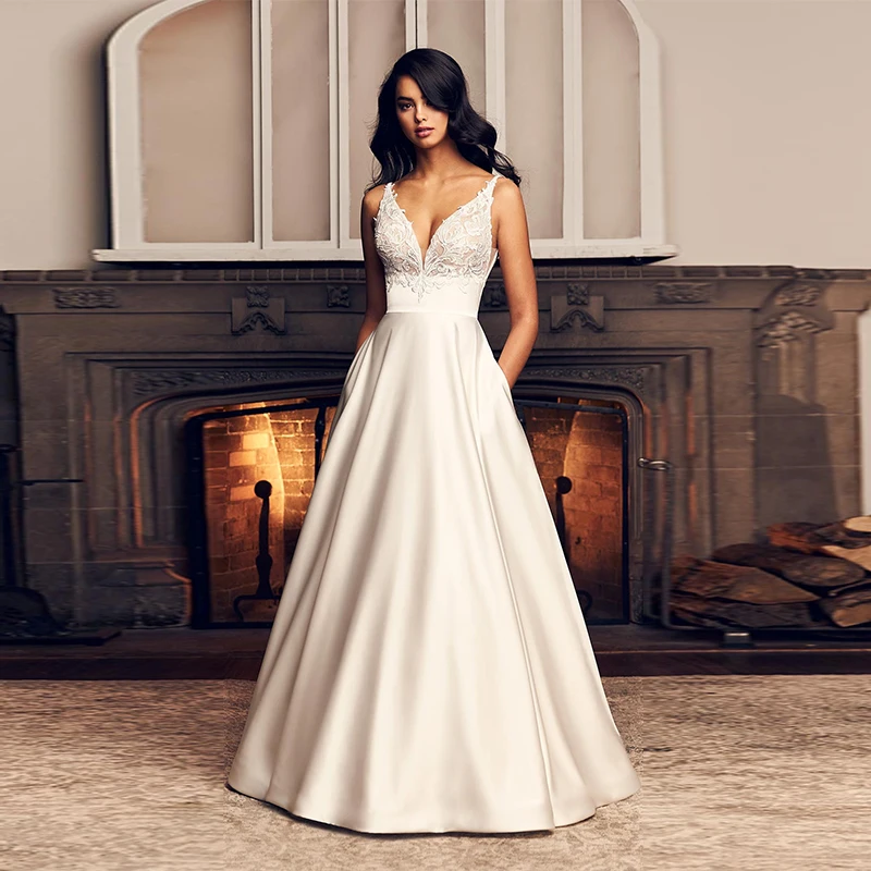 LOJO Wedding Dresses wd006 A-line V-Neck Backless Lace Appliques Satin Court Train Bridal Gowns Vestito Da Sposa
LOJO Wedding Dresses wd006 A-line V-Neck Backless Lace Appliques Satin Court Train Bridal Gowns Vestito Da Sposa