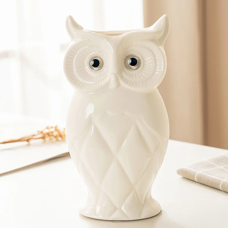 Creative Handbag Ceramic Vase Home Decoration Accessories Owl Flower Pot Nordic Dried Flower Vases Living Room Table Storage Box
Creative Handbag Ceramic Vase Home Decoration Accessories Owl Flower Pot Nordic Dried Flower Vases Living Room Table Storage Box