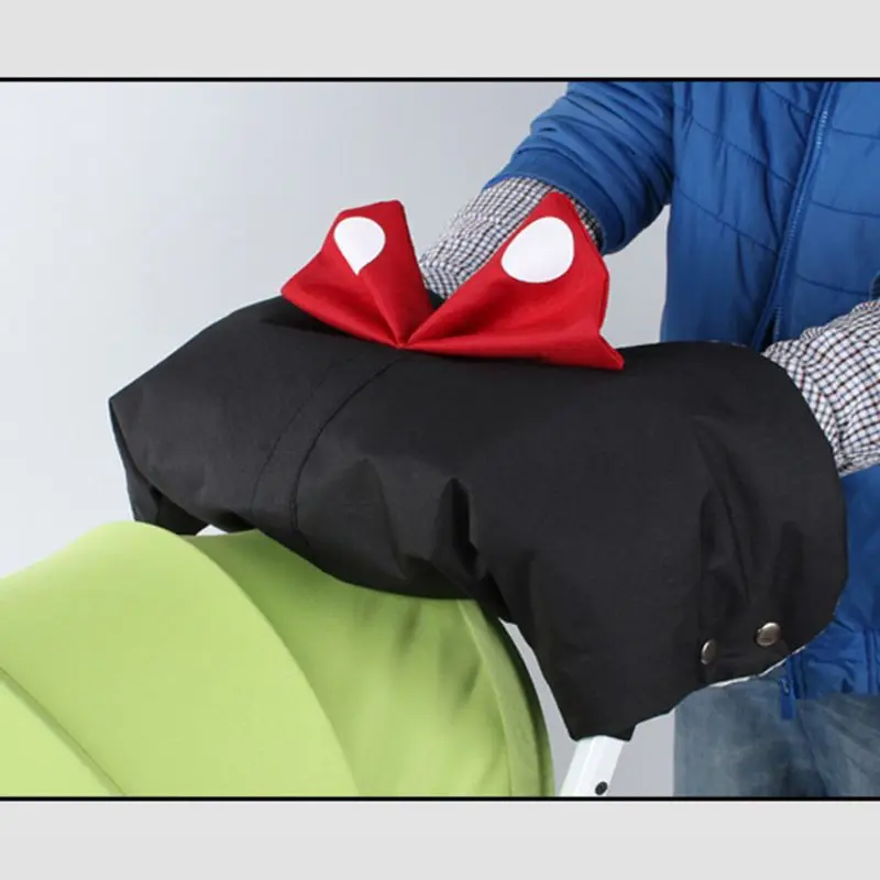 Universal Waterproof Baby Pram Warmer Gloves Pushchair Hand Winter Muff Stroller Accessory 45BF
Universal Waterproof Baby Pram Warmer Gloves Pushchair Hand Winter Muff Stroller Accessory 45BF