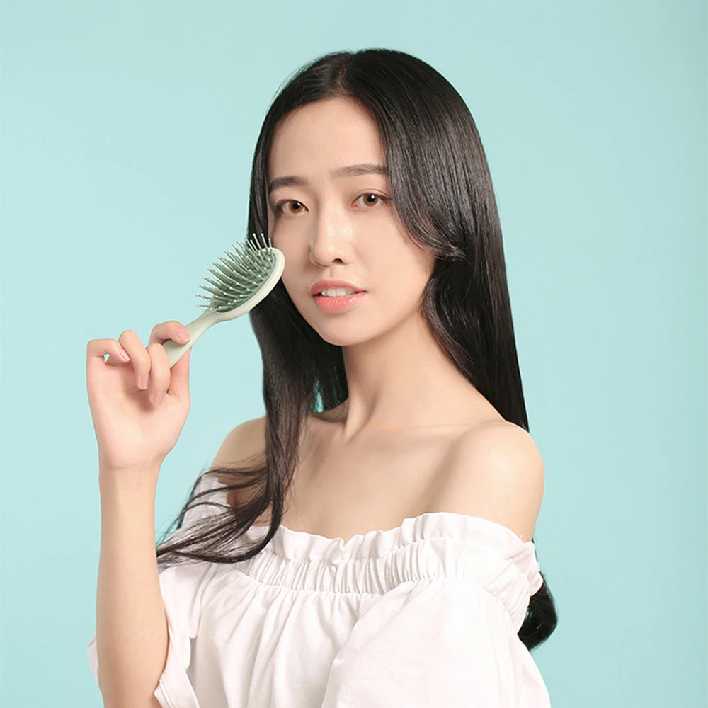 Portable Mini Air Cushion Comb Wet and Dry Health Care Hair Wrap Brush Makeup Comb Head Massager Hair Scalp Treatments
Portable Mini Air Cushion Comb Wet and Dry Health Care Hair Wrap Brush Makeup Comb Head Massager Hair Scalp Treatments
