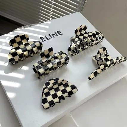 INS Fashion Black White Check Acrylic Hair Claw Clips Smooth Beige Irregular Geometric Hairpin for Women Jewelry Gifts
INS Fashion Black White Check Acrylic Hair Claw Clips Smooth Beige Irregular Geometric Hairpin for Women Jewelry Gifts