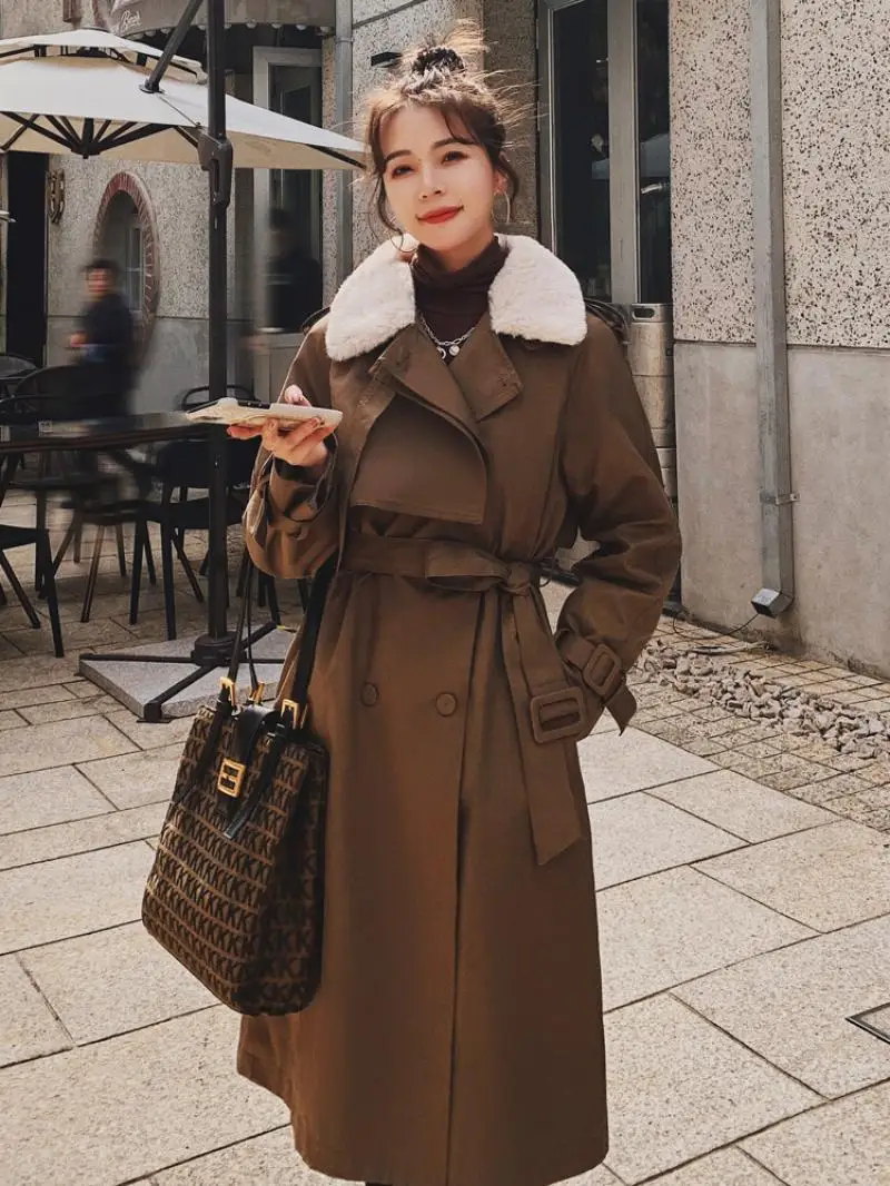 Winter Women Mid-Length Over The Knee Warm Coat Belt Waist Thin Cotton Coats with Fur Collar Thick Caramel Female Windbreaker
Winter Women Mid-Length Over The Knee Warm Coat Belt Waist Thin Cotton Coats with Fur Collar Thick Caramel Female Windbreaker