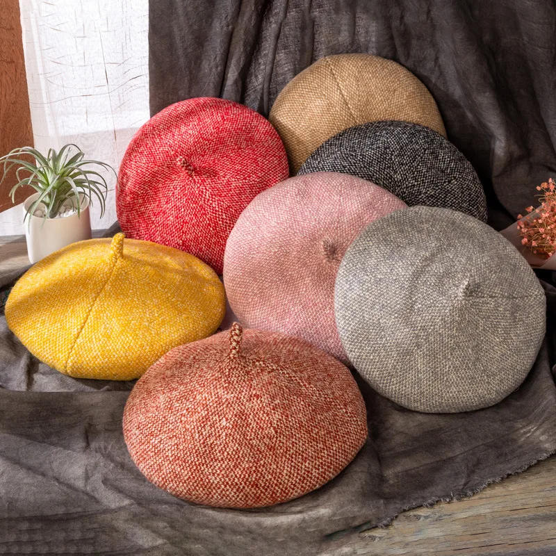 Girl Solid Color Beret French Artist Warm Wool Winter Beanie Hat Retro Vintage Plain Beret Solid Color Elegant Ladies Winter Hat
Girl Solid Color Beret French Artist Warm Wool Winter Beanie Hat Retro Vintage Plain Beret Solid Color Elegant Ladies Winter Hat