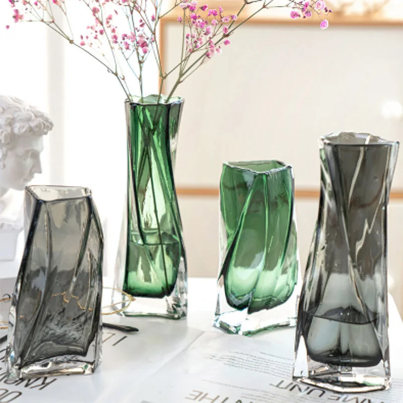 Nordic Style Modern Vases Living Room Simple Creative Geometric Glass Flower Pots Arrangement Vase Dining Table Decoration
Nordic Style Modern Vases Living Room Simple Creative Geometric Glass Flower Pots Arrangement Vase Dining Table Decoration