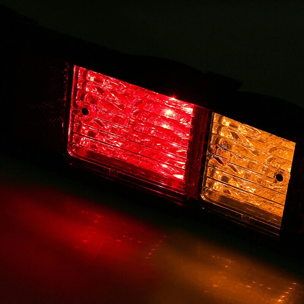 Car Taillight Bulbs For Toyota Land Cruiser 90 95 1996-2002 Rear Bumper Lamp Fog Light 8156060440 Left Trunk Reversing Taillamp
Car Taillight Bulbs For Toyota Land Cruiser 90 95 1996-2002 Rear Bumper Lamp Fog Light 8156060440 Left Trunk Reversing Taillamp