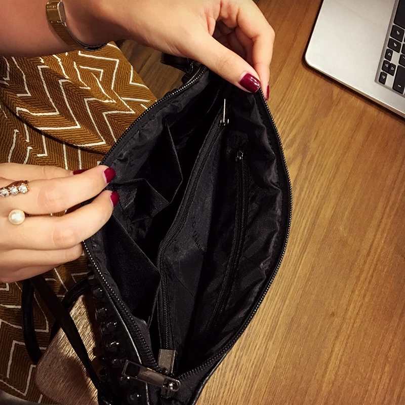 Женская сумка конверт YBYT винтажная однотонная мессенджер из искусственной кожи