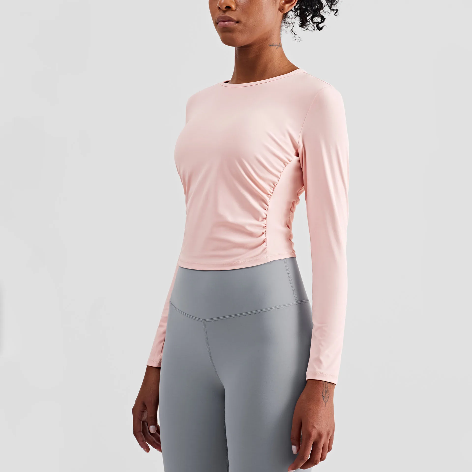 SEXY GG Women's Yoga T-shirts Long Sleeve Running Tees Quick Dry Fitness Gym Tracksuit Cross Strap Crop Tops Sports Shirts
SEXY GG Women's Yoga T-shirts Long Sleeve Running Tees Quick Dry Fitness Gym Tracksuit Cross Strap Crop Tops Sports Shirts