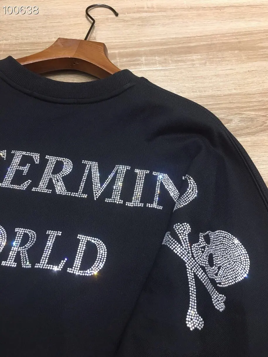 21SS MMJ Mastermind Hoodies crystal skull 1:1 high quality cotton Mastermind sweatshirt hip hop Mastermind Hoodies men women
21SS MMJ Mastermind Hoodies crystal skull 1:1 high quality cotton Mastermind sweatshirt hip hop Mastermind Hoodies men women