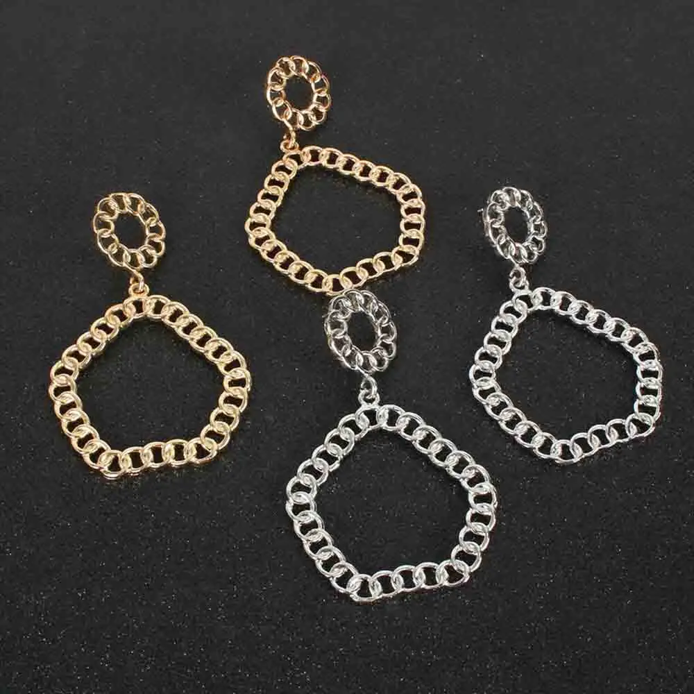 Women Eardrop Simple Geometric Hollow Out Fashion Chain Eardrop Joker New Earrings
Women Eardrop Simple Geometric Hollow Out Fashion Chain Eardrop Joker New Earrings