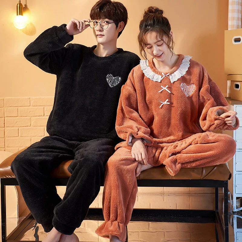 Flannel Lovers Homedress Pajamas Fashion Women's Long Sleeved Trousers Nightdress Men's Sleepwear Couples Winter Home Clothing
Flannel Lovers Homedress Pajamas Fashion Women's Long Sleeved Trousers Nightdress Men's Sleepwear Couples Winter Home Clothing