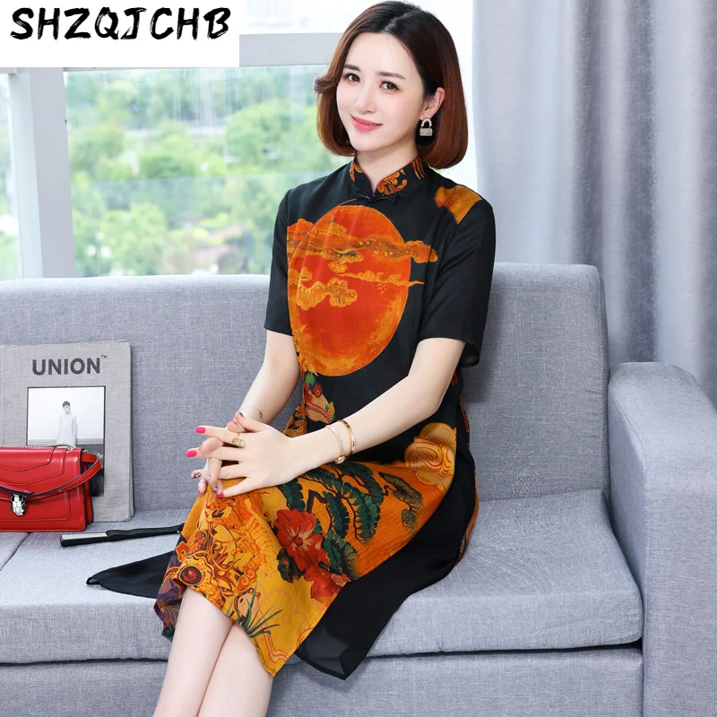 Женское шелковое платье SHZQ, летнее платье-Ципао средней длины с коротким рукавом и принтом, юбка из шелка тутового шелкопряда
Женское шелковое платье SHZQ, летнее платье-Ципао средней длины с коротким рукавом и принтом, юбка из шелка тутового шелкопряда