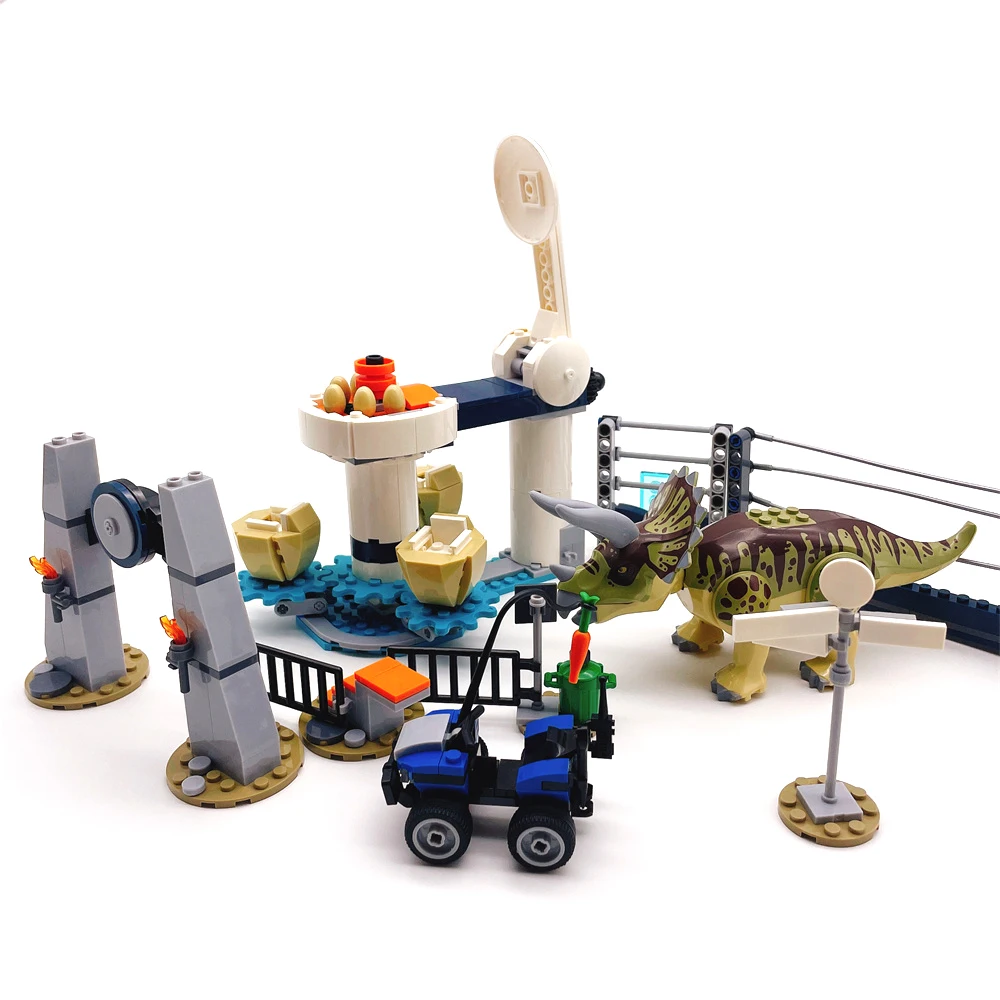 New Jurassic World Dinosaur 11336 Triceratops Rampage Egg Spinner Ride Tourist Model Building Blocks Kids Toy with 4 Dolls 75937
New Jurassic World Dinosaur 11336 Triceratops Rampage Egg Spinner Ride Tourist Model Building Blocks Kids Toy with 4 Dolls 75937