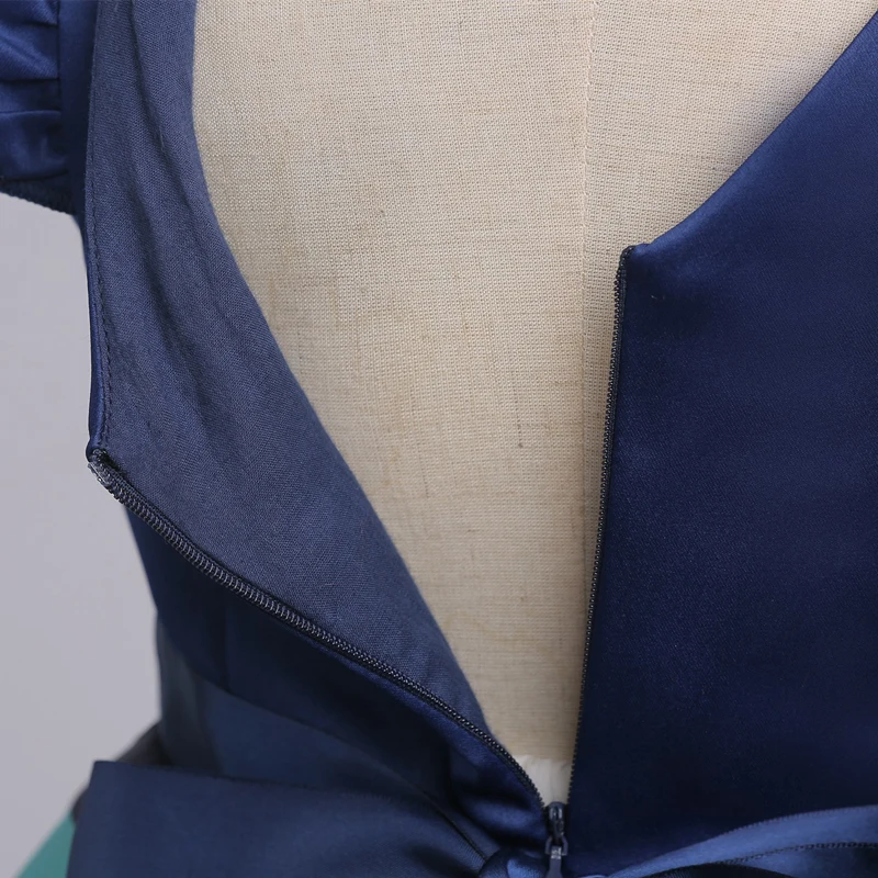 Elegant Formal Kid Dress for Girl Christmas Children Clothing Dress Princess Birthday Wedding Party Baby Girl Dress With Bowknot
Elegant Formal Kid Dress for Girl Christmas Children Clothing Dress Princess Birthday Wedding Party Baby Girl Dress With Bowknot