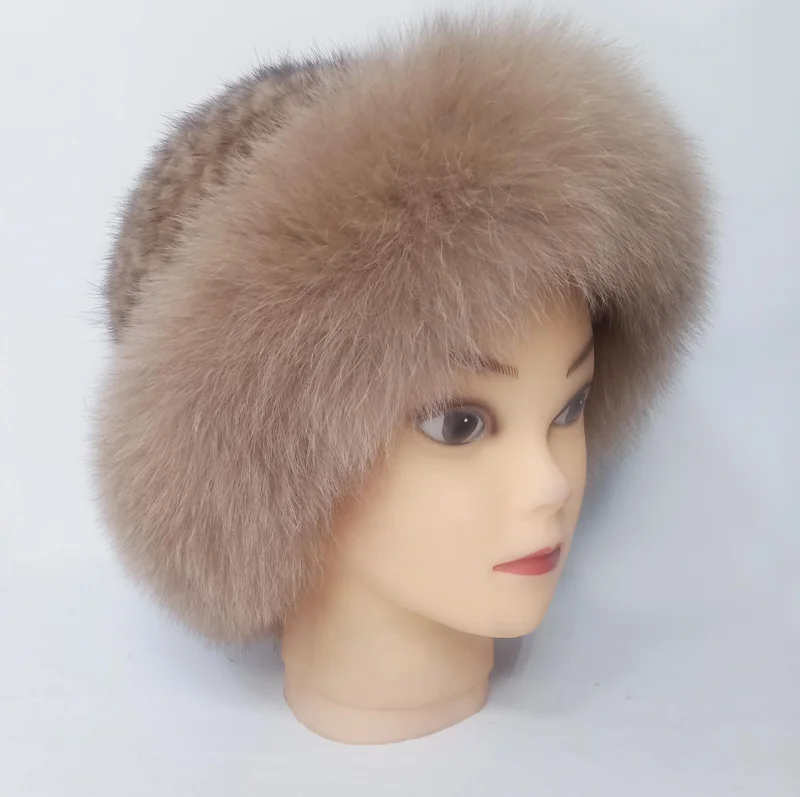 New Real genuine natural knitted mink hat with fox fur Winter warm knit hats Women cap
New Real genuine natural knitted mink hat with fox fur Winter warm knit hats Women cap