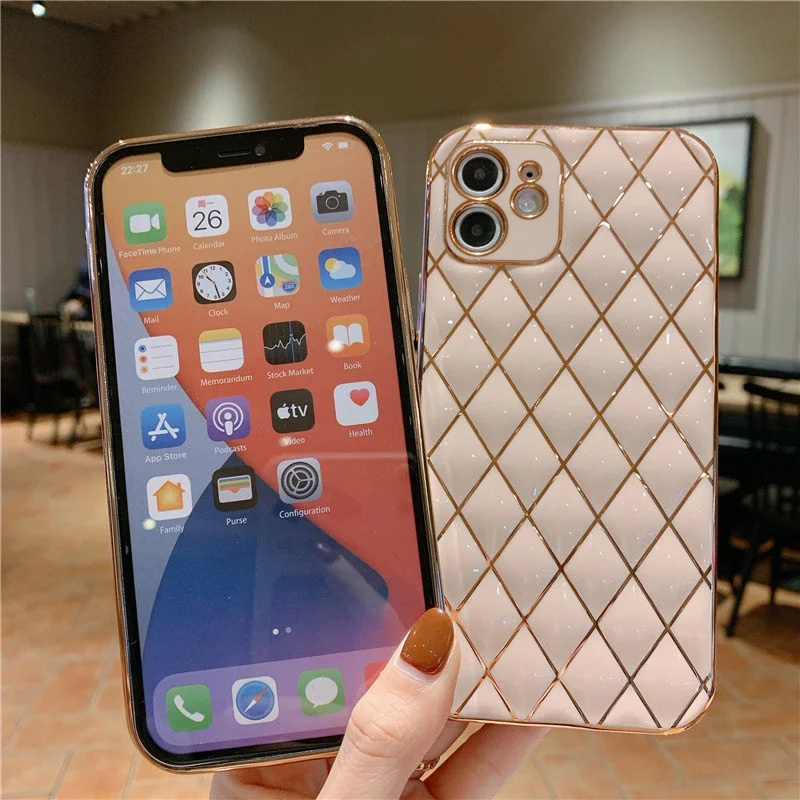 Luxury Trellis Design for iPhone 13 13 Pro 13 Pro Max Case Flexible Plating for iPhone Casing
Luxury Trellis Design for iPhone 13 13 Pro 13 Pro Max Case Flexible Plating for iPhone Casing
