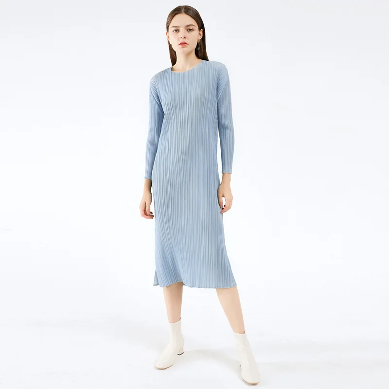 Plus Size Dress For Women 45-75kg Autumn 2020 New Round Neck Long Sleeves Solid Color Split Elastic Miyake Pleated Dresses Midi
Plus Size Dress For Women 45-75kg Autumn 2020 New Round Neck Long Sleeves Solid Color Split Elastic Miyake Pleated Dresses Midi